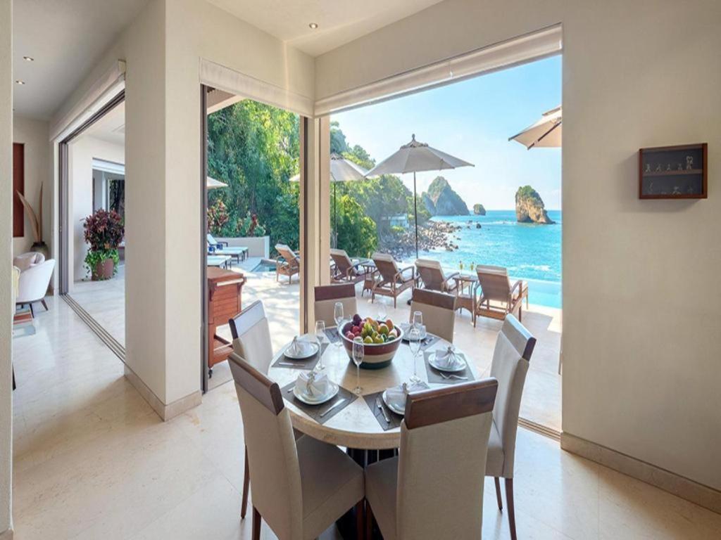 Modern Understated Luxury Villa Kismet Puerto Vallarta Exterior foto