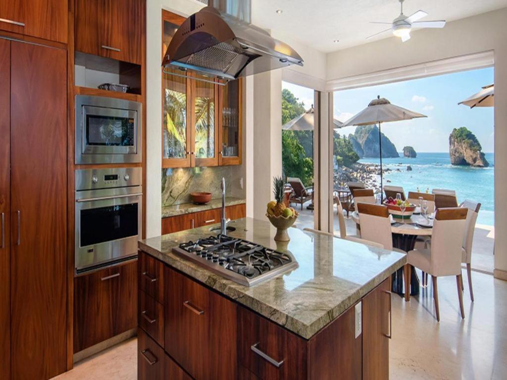 Modern Understated Luxury Villa Kismet Puerto Vallarta Exterior foto